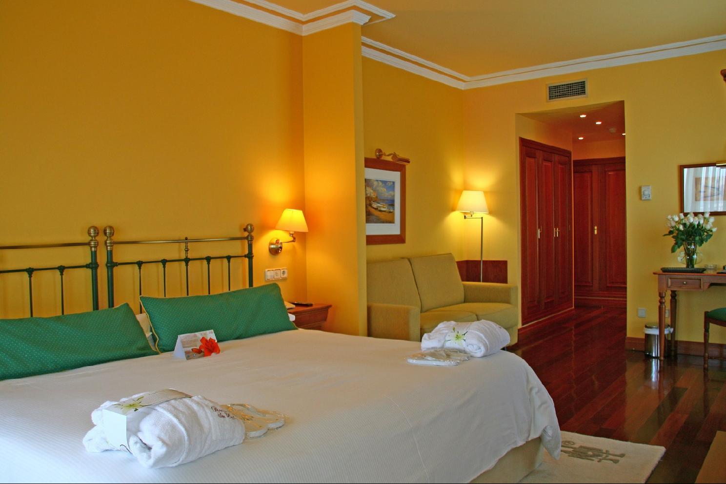 Augusta Eco Wellness Resort 4 Superior Sanxenxo Rom bilde